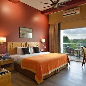 Executive Suite River View